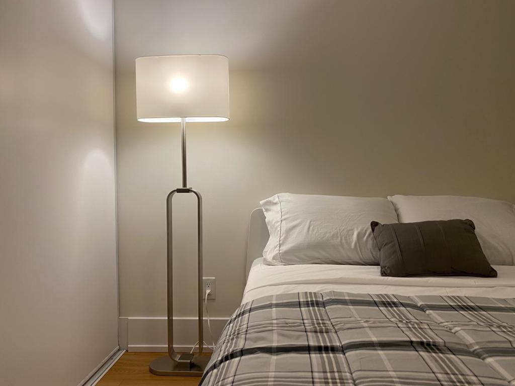 Grand View 2Br/2Ba Condos Cn Tower,Union,Tiff/Mtcc Toronto Exteriör bild