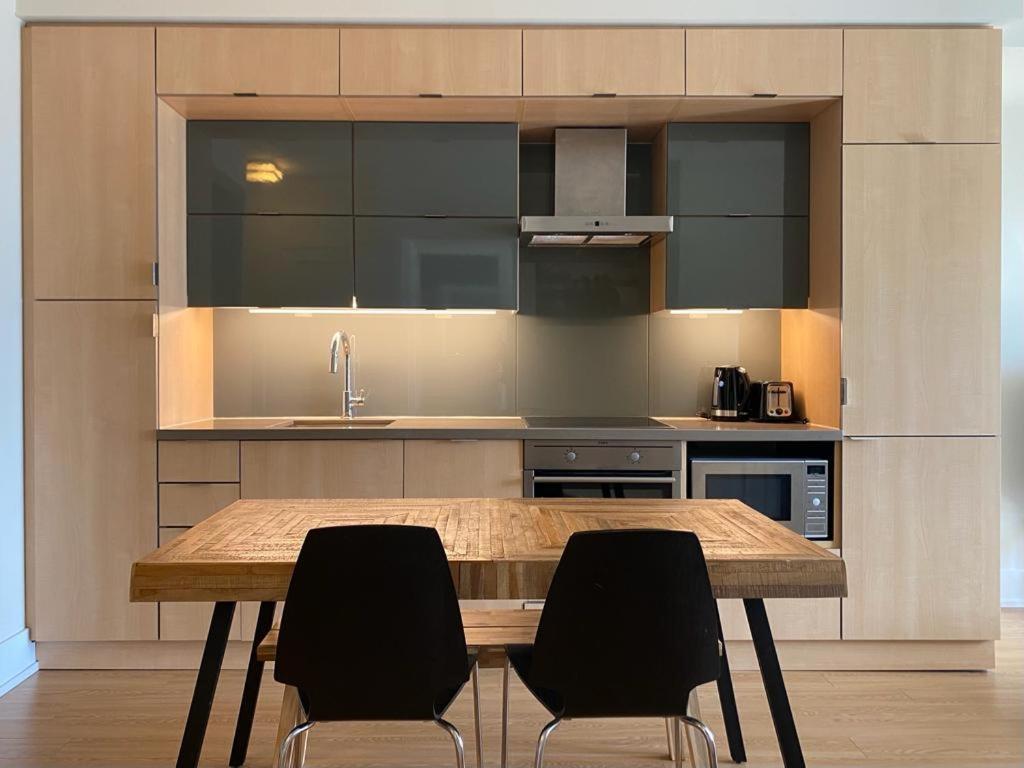 Grand View 2Br/2Ba Condos Cn Tower,Union,Tiff/Mtcc Toronto Exteriör bild