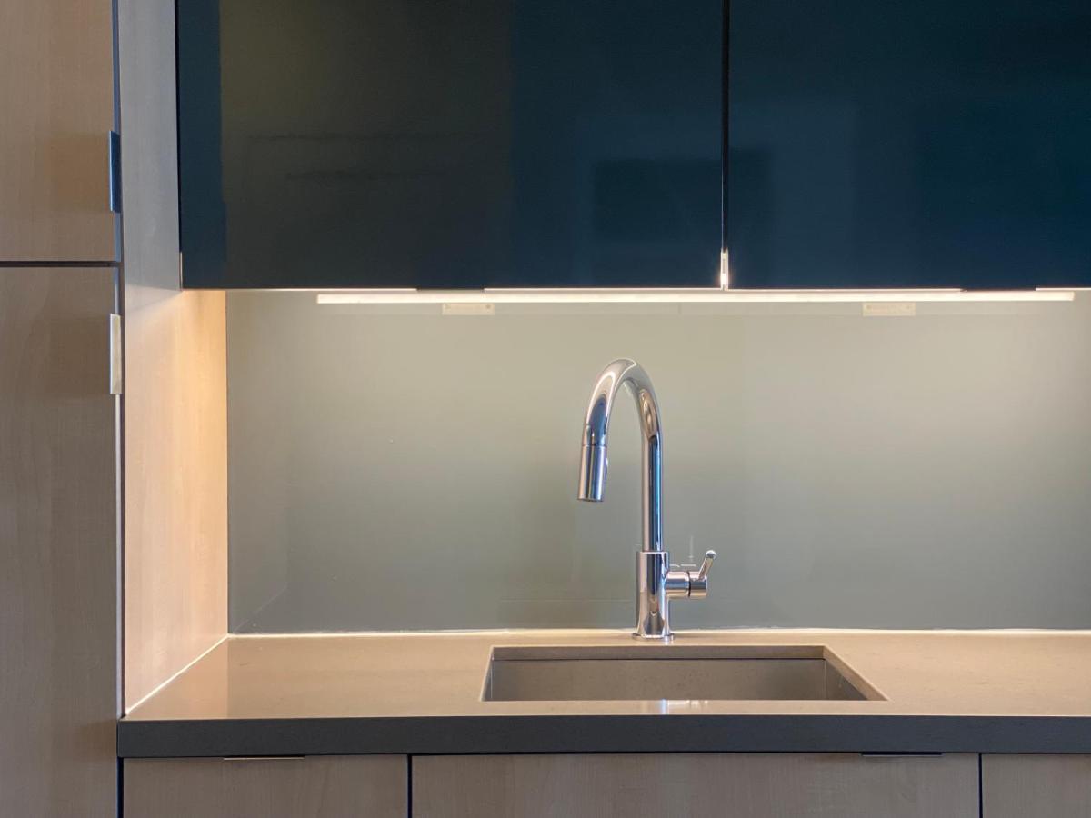 Grand View 2Br/2Ba Condos Cn Tower,Union,Tiff/Mtcc Toronto Exteriör bild